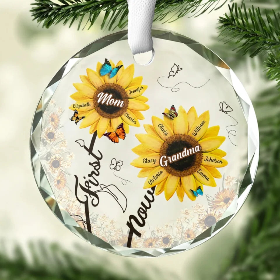 First Mom Now Grandma - Family Personalized Custom Circle Glass Ornament - Christmas Gift For Mom, Grandma