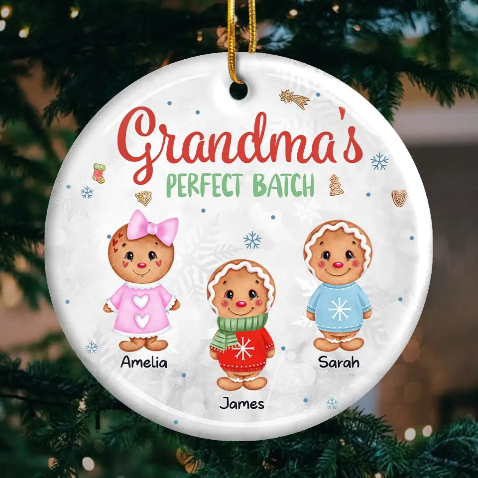 Gingerbread Smells Like Home And Family Gatherings During The Holidays - Family Personalized Custom Ornament - Ceramic Round Shaped - Christmas Gift For Mom, Grandma